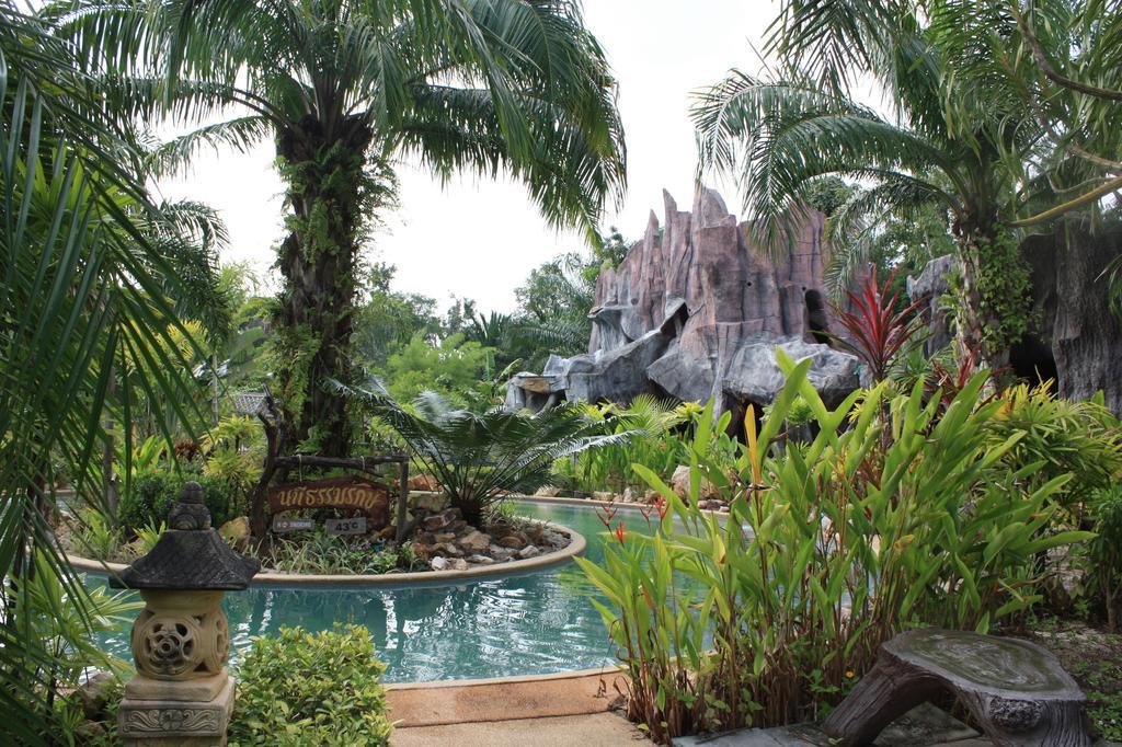Nattha Waree Hot Spring Resort And Spa Ban Nua Khlong Eksteriør bilde
